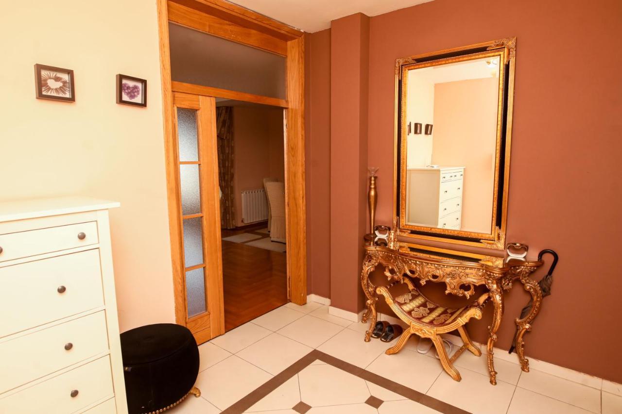 Ugodan I Luksuzan Apartman Banja Luka Exterior photo